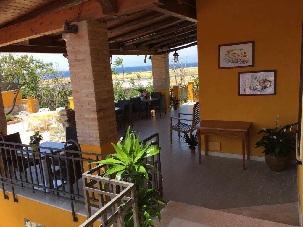 Eleven Bed & Breakfast Reggio di Calabria Dış mekan fotoğraf